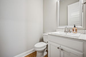  Photo 34
