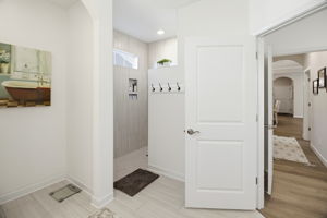 420 Waterton Wayt-20