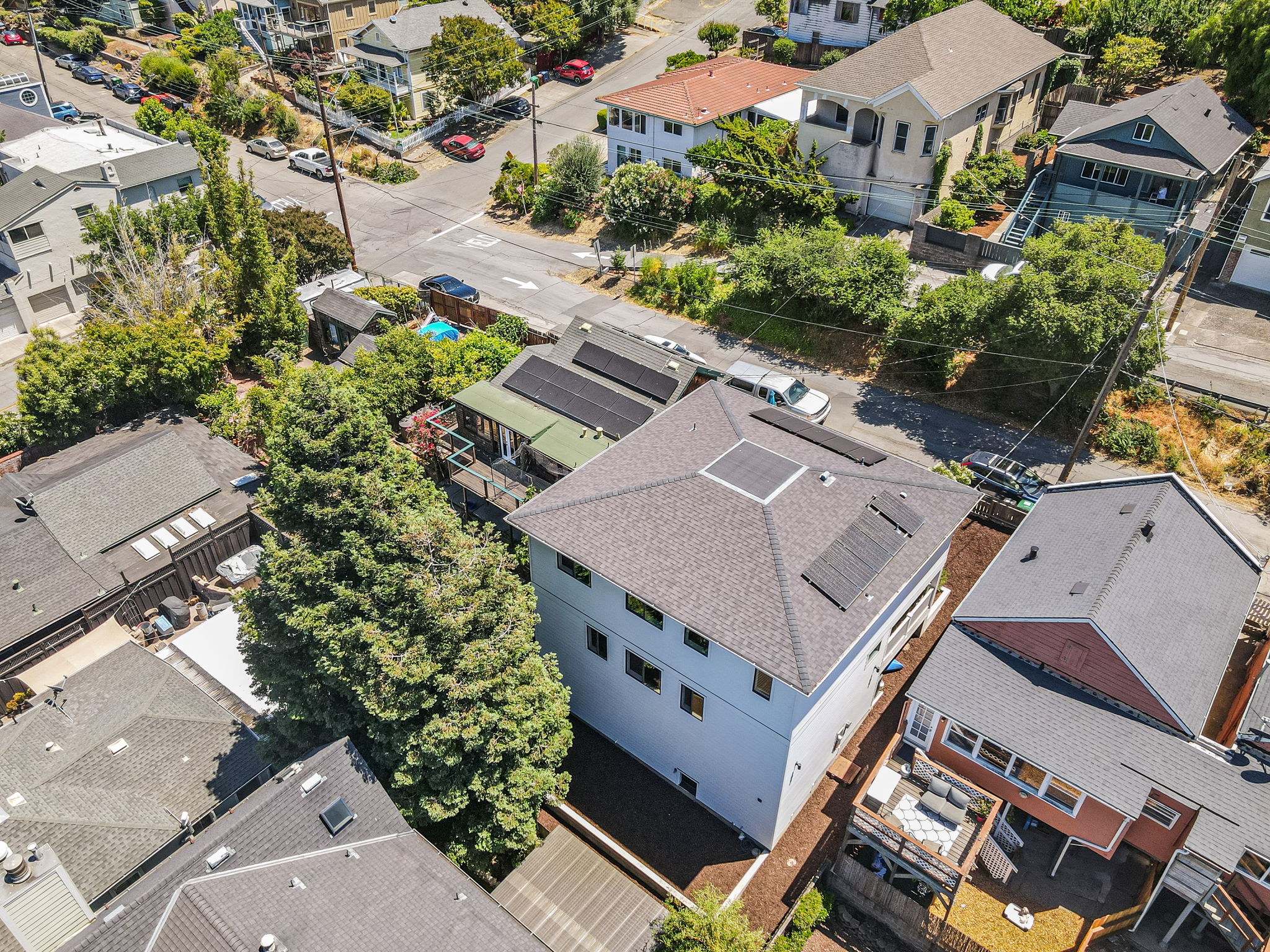 010_AERIAL_ 420 Winslow St_