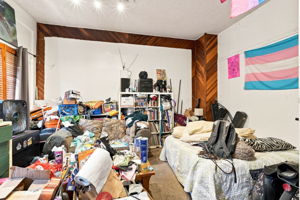 029_F8_4200 Bassett St