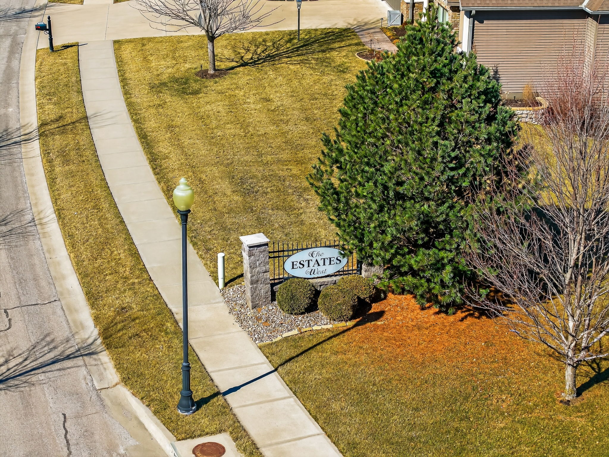 4200 Castlegate Ct-050