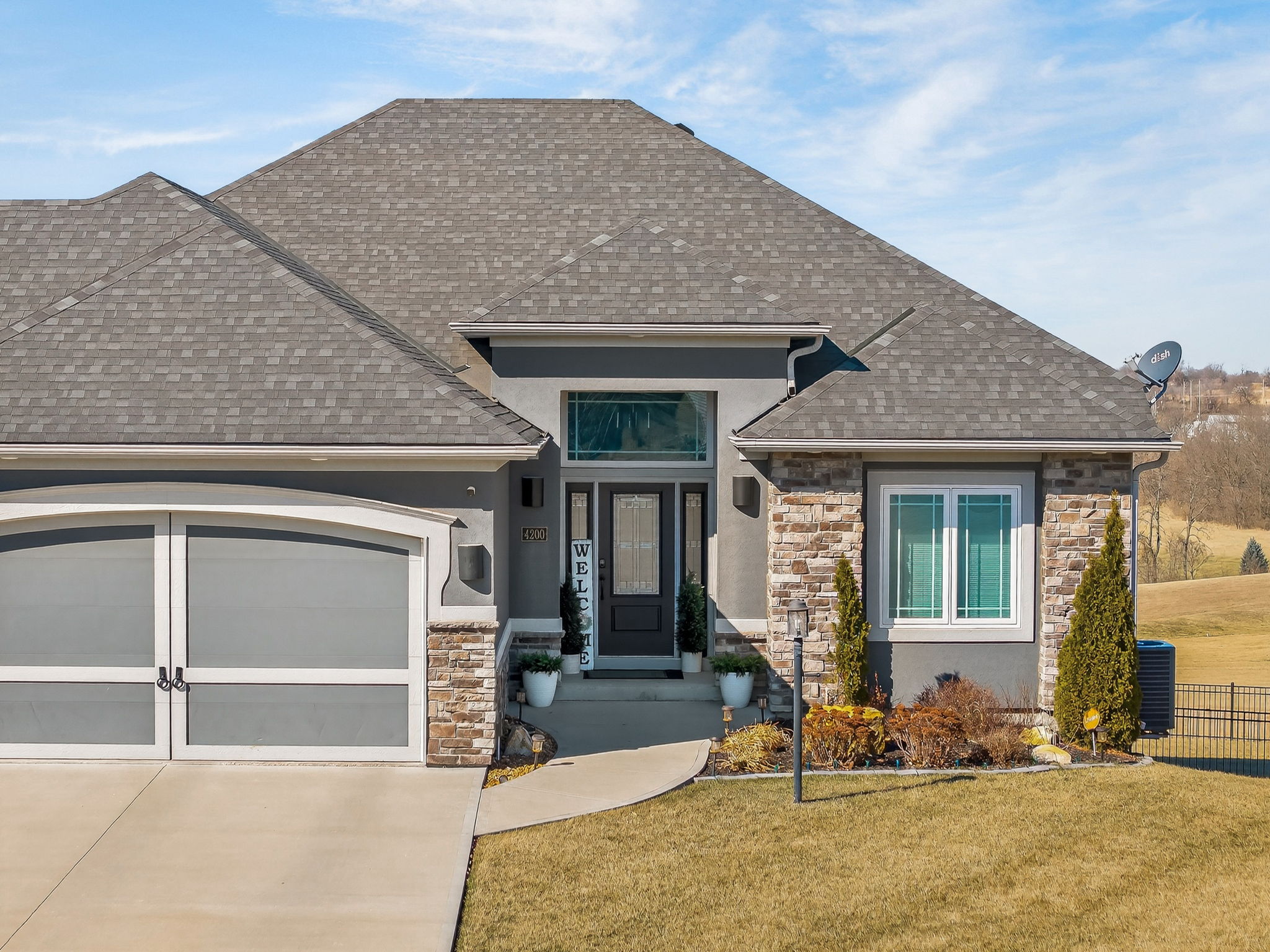 4200 Castlegate Ct-004