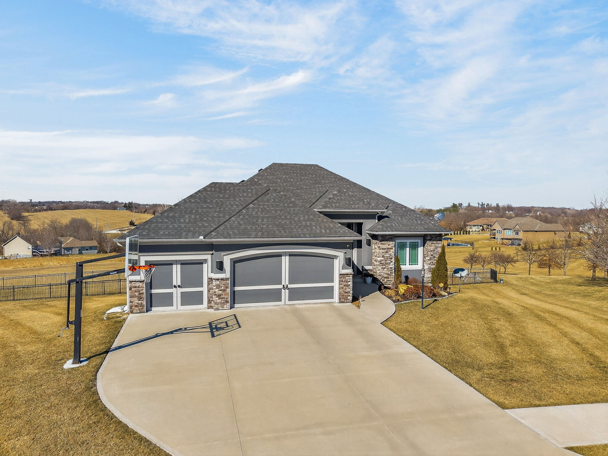 4200 Castlegate Ct-005