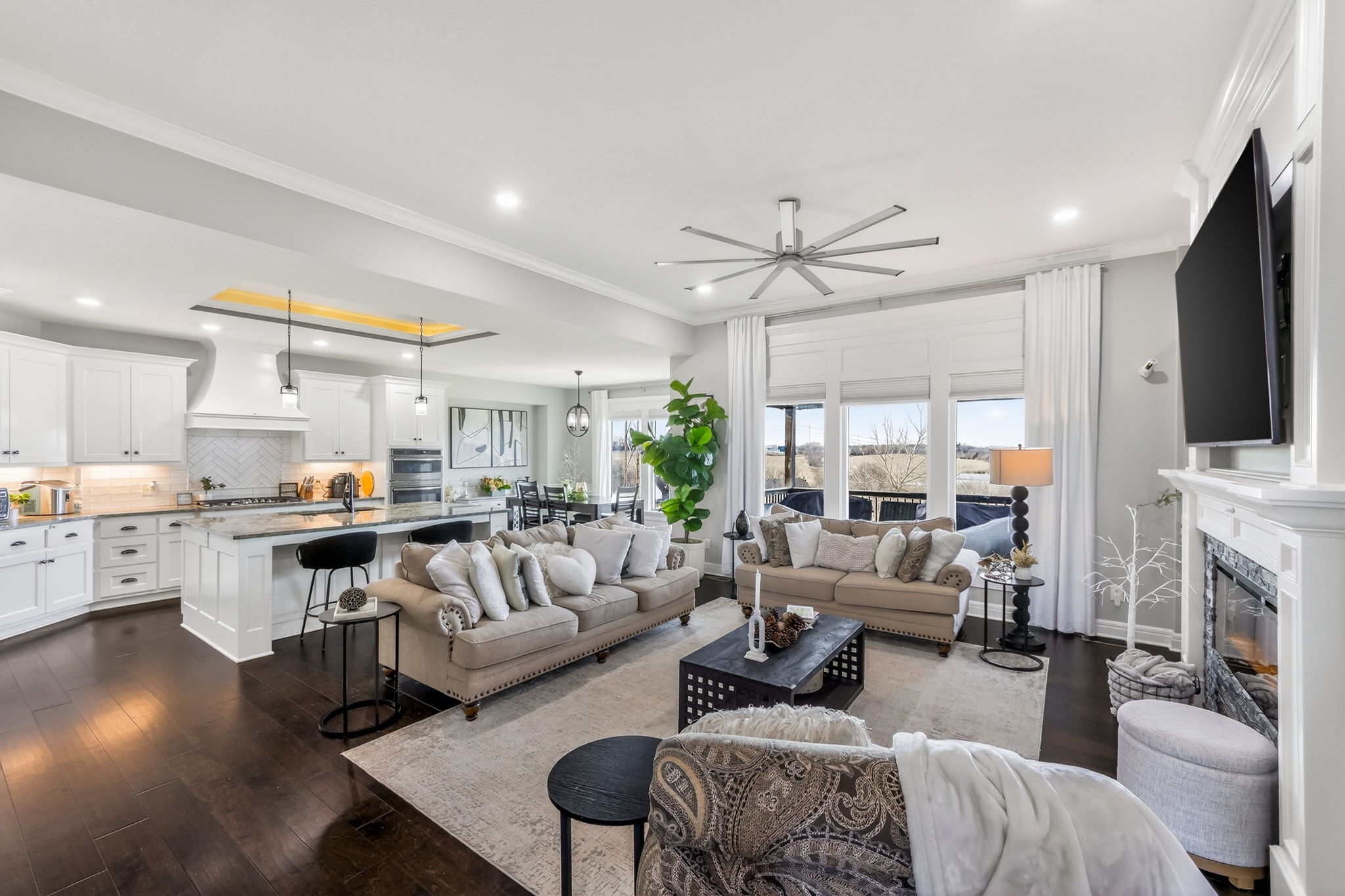 4200 Castlegate Ct-024