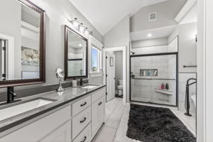 4200 Castlegate Ct-036