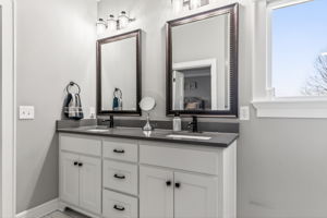 4200 Castlegate Ct-037