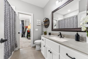 4200 Castlegate Ct-019