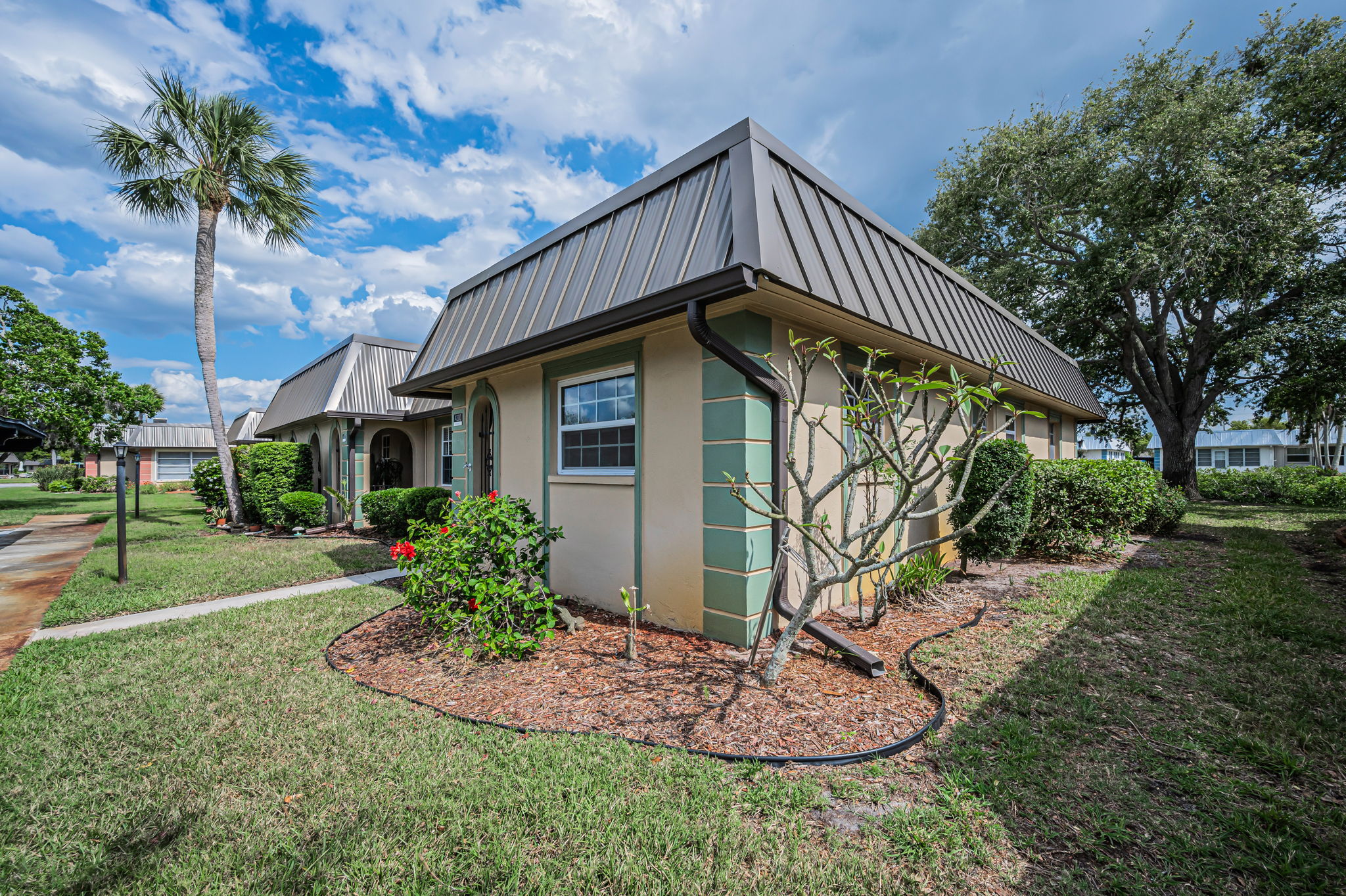 Front Exterior3