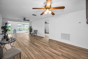 Dining Room3