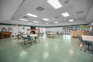 4-Clubhouse