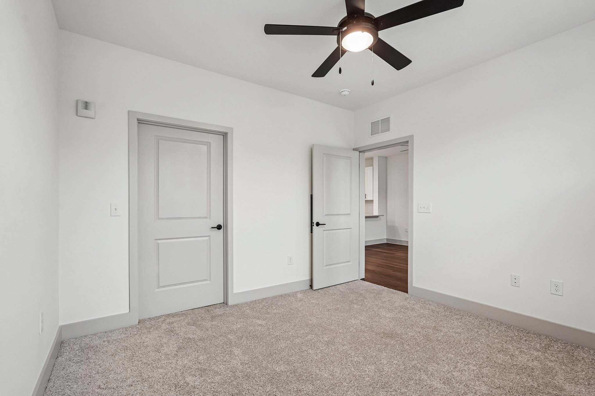 4200 Memorial Dr unit 2429-S0210-015.jpg