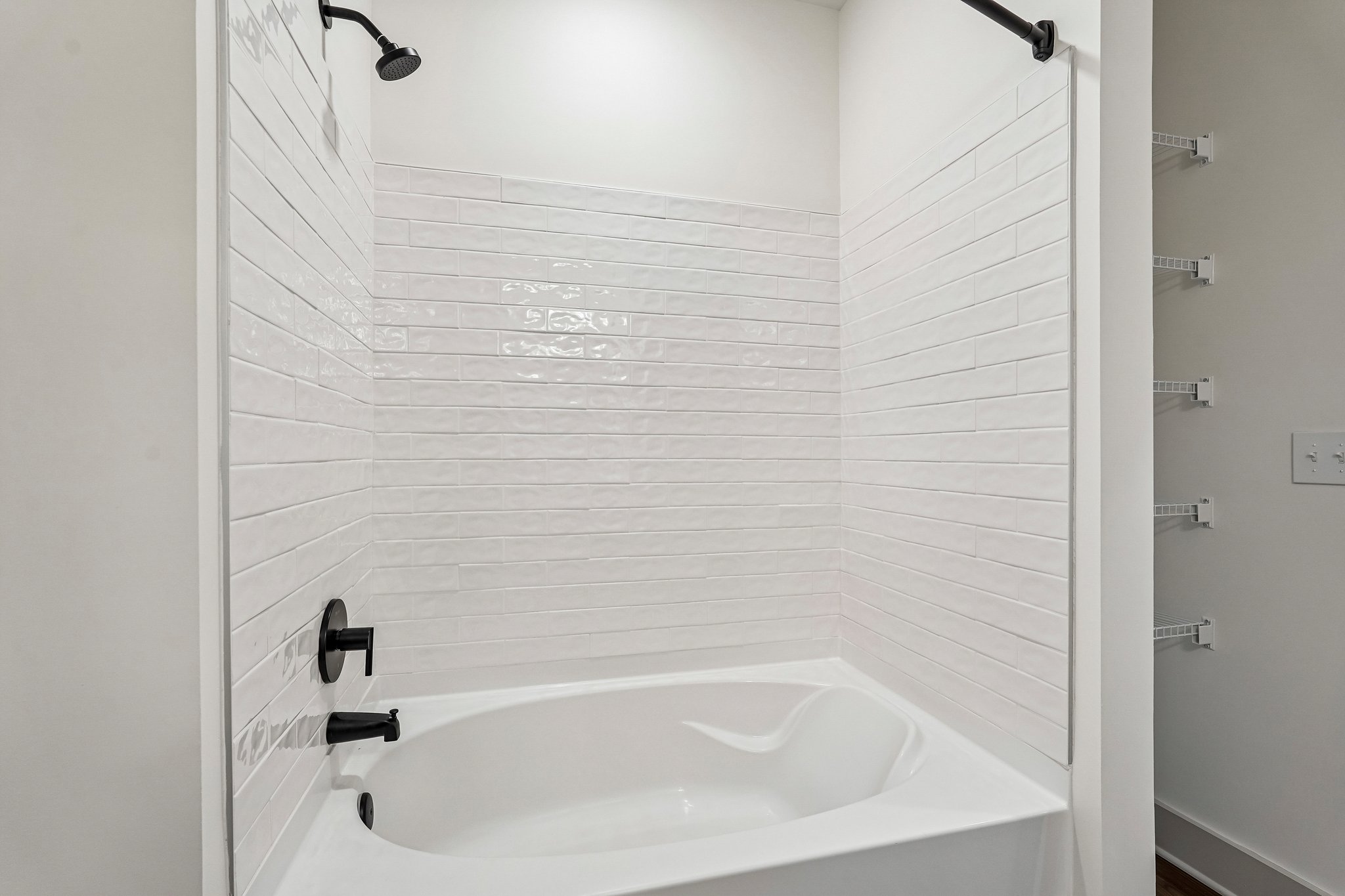 4200 Memorial Dr unit 2429-S0210-019.jpg