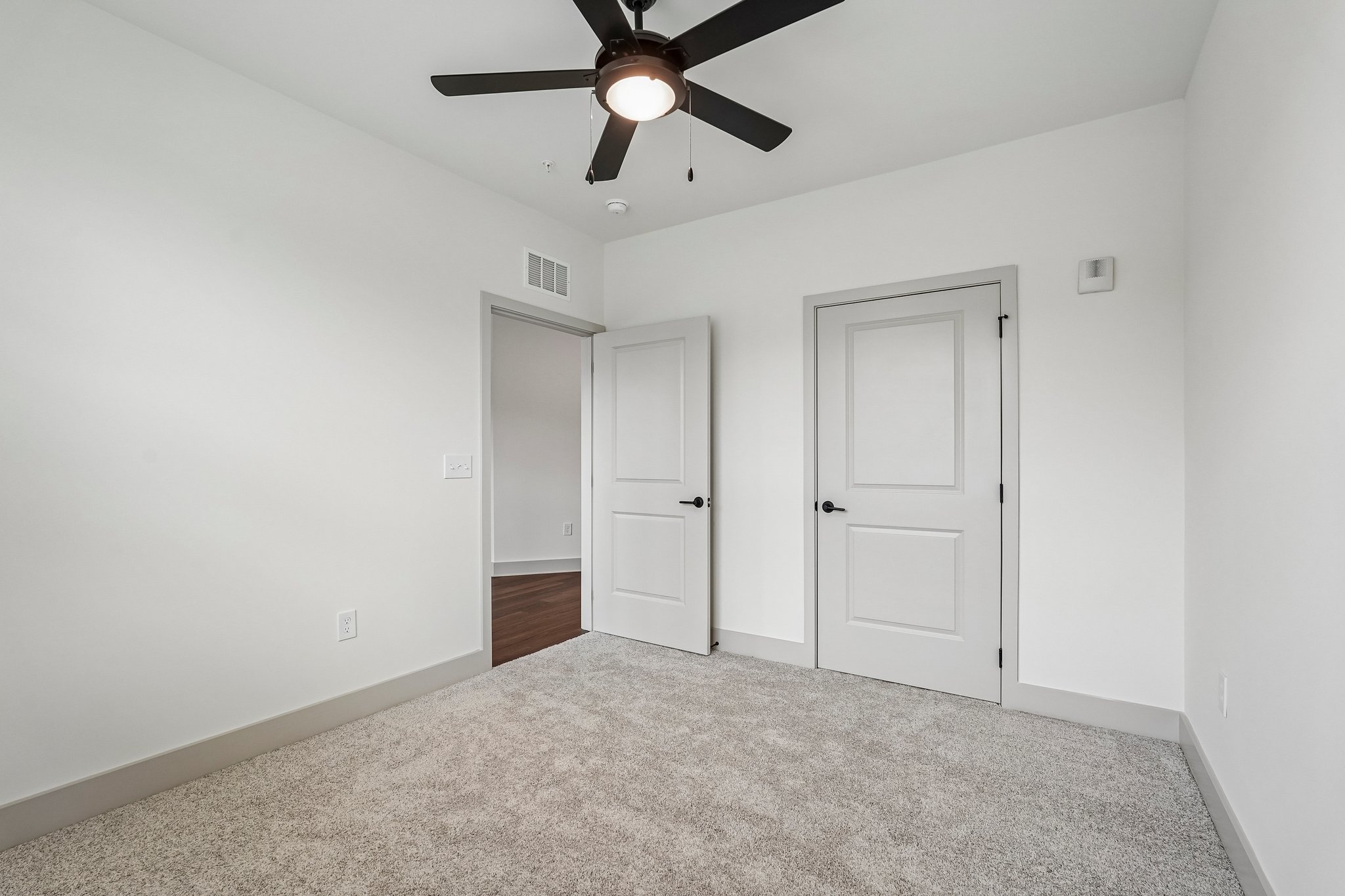 4200 Memorial Dr unit 2416-S0210-025.jpg