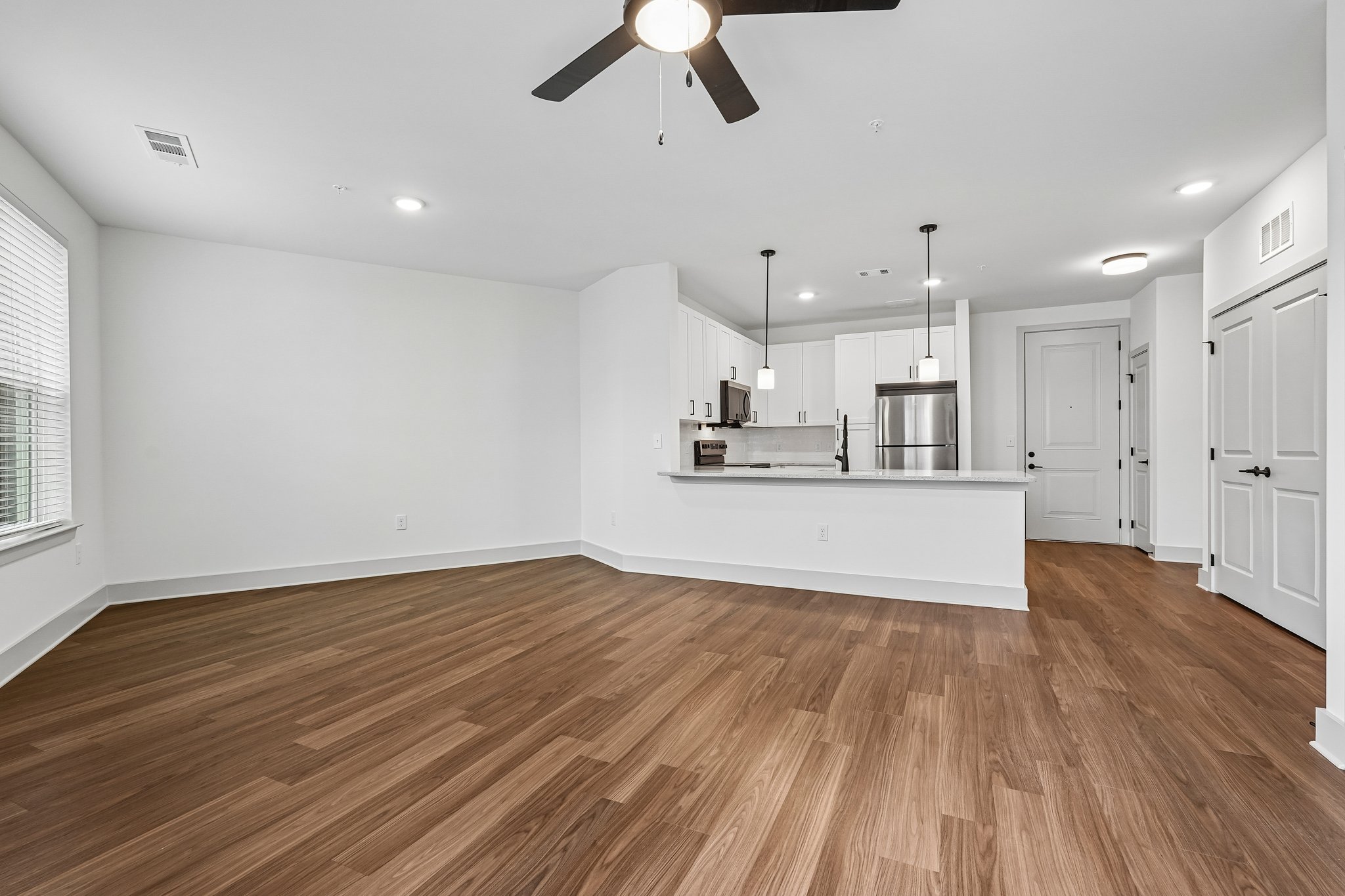 4200 Memorial Dr unit 2427-S0210-004.jpg