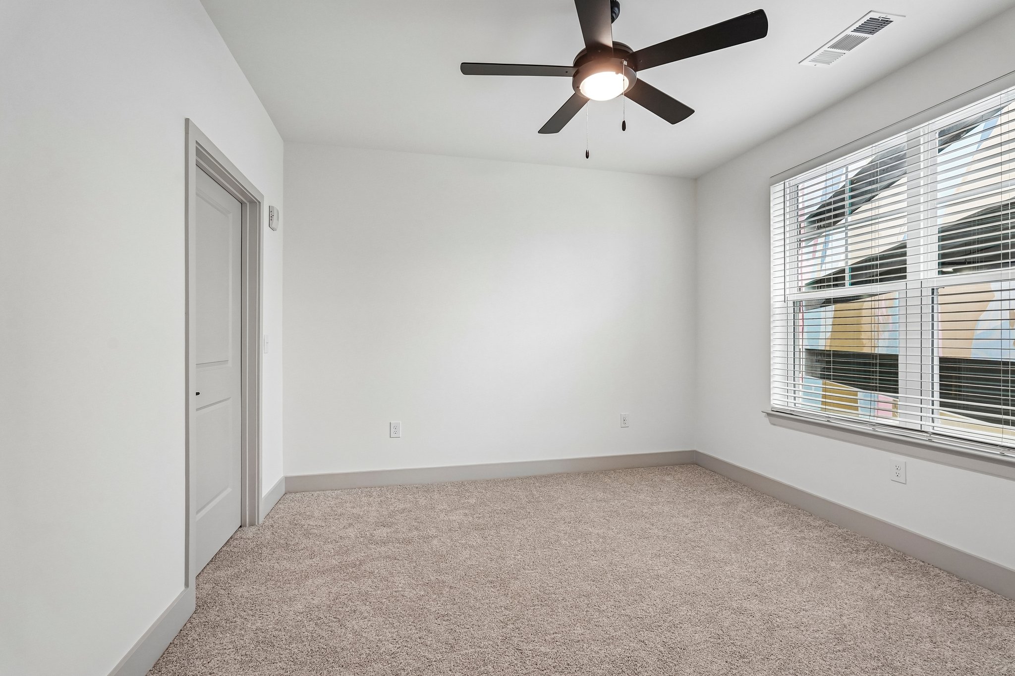 4200 Memorial Dr unit 2427-S0210-015.jpg