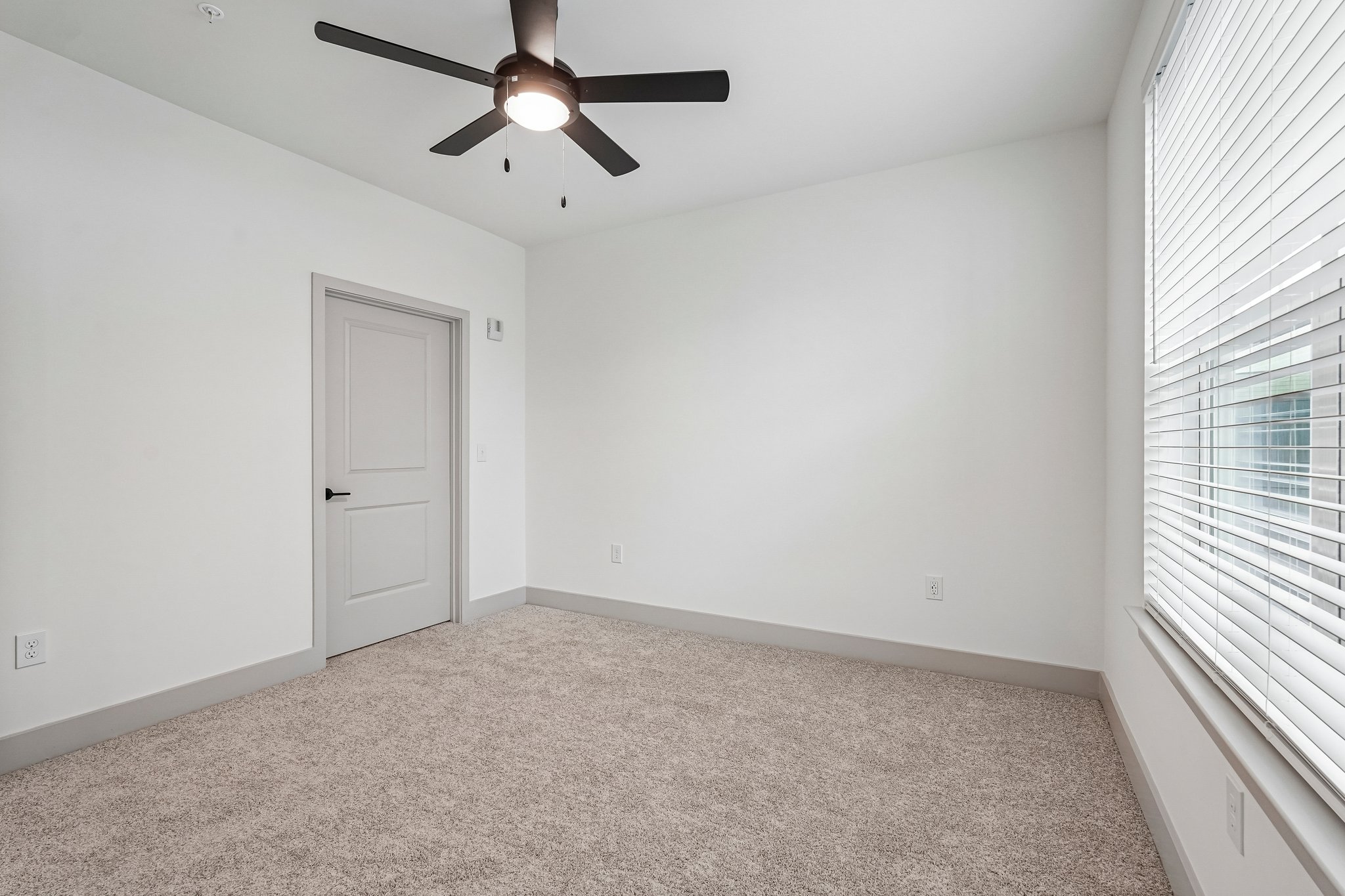 4200 Memorial Dr unit 2427-S0210-016.jpg