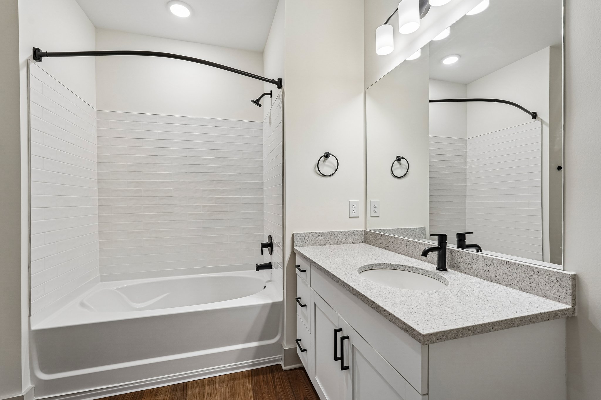 4200 Memorial Dr unit 2427-S0210-021.jpg