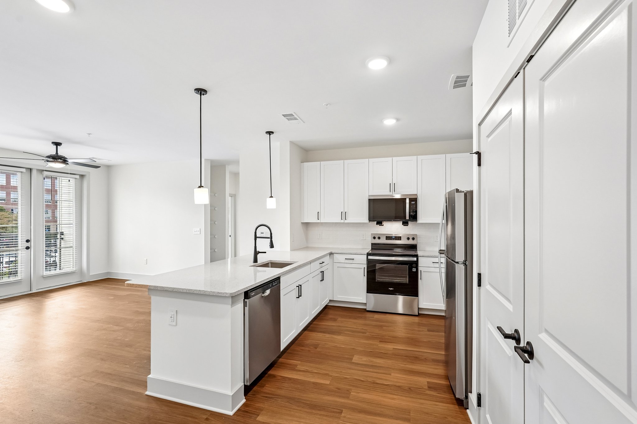 4200 Memorial Dr unit 2443-S0210-007.jpg