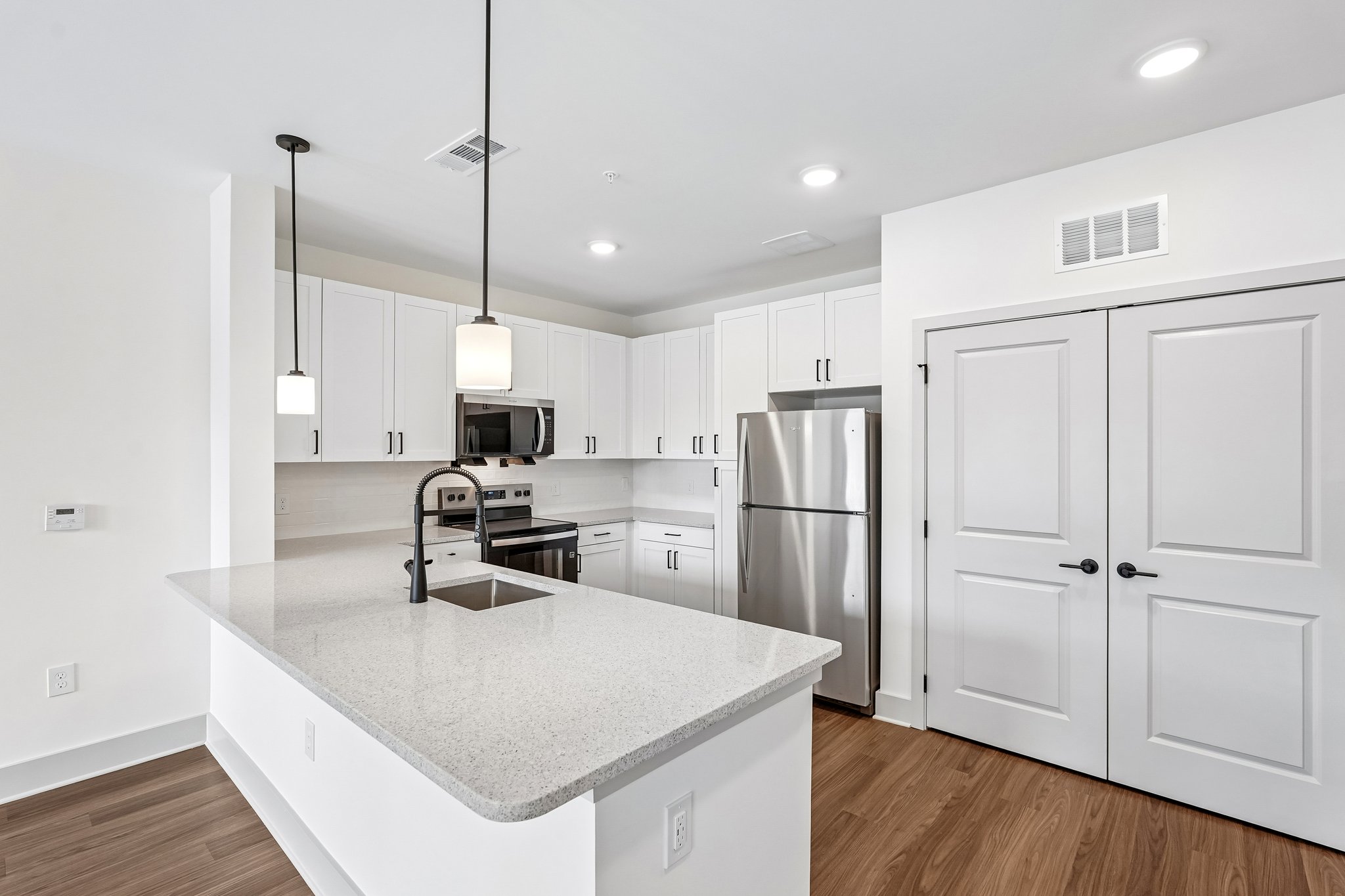 4200 Memorial Dr unit 2443-S0210-012.jpg