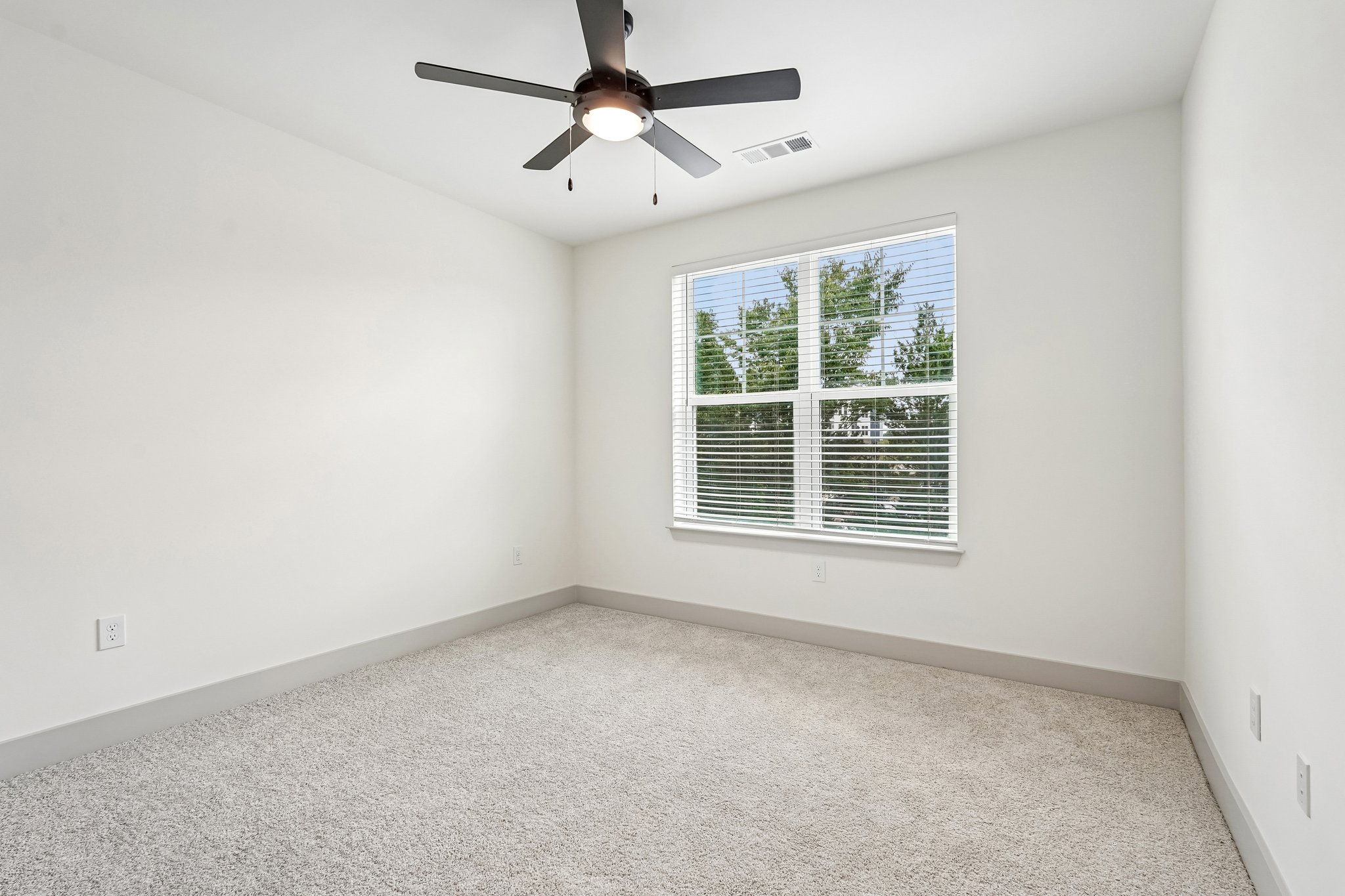 4200 Memorial Dr unit 2443-S0210-015.jpg