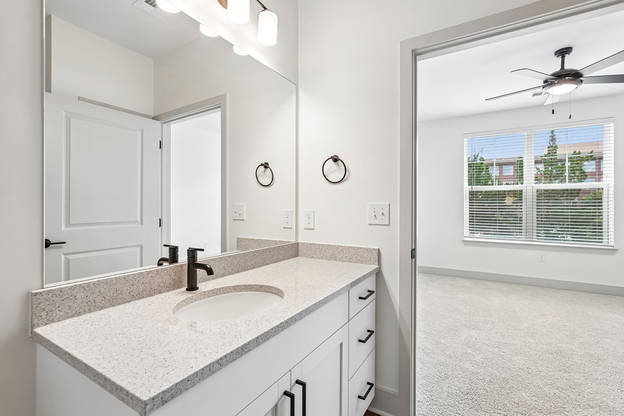 4200 Memorial Dr unit 2443-S0210-020.jpg