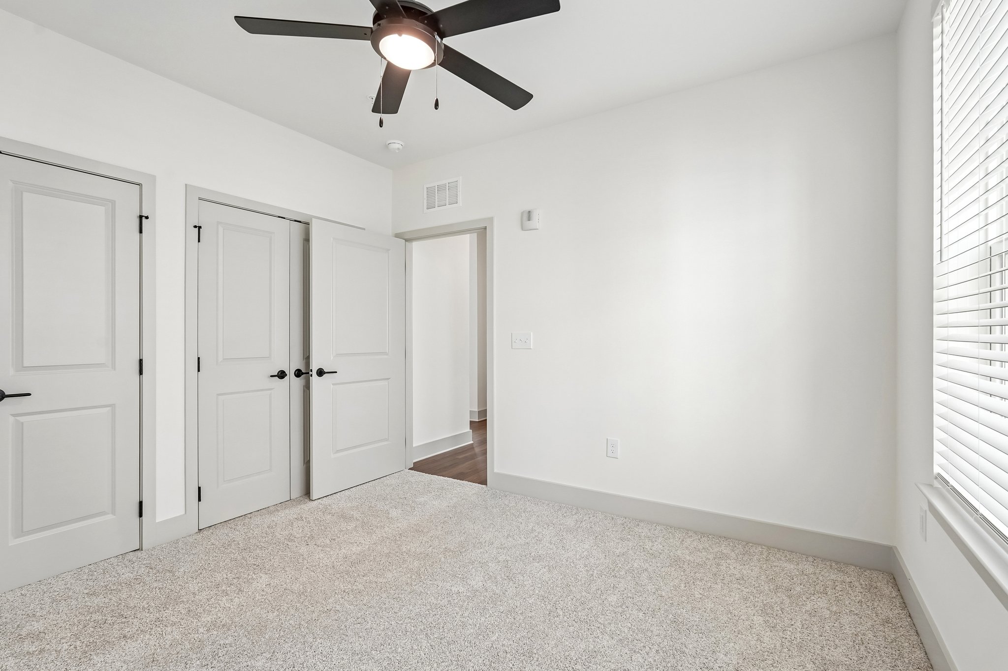 4200 Memorial Dr unit 2443-S0210-030.jpg