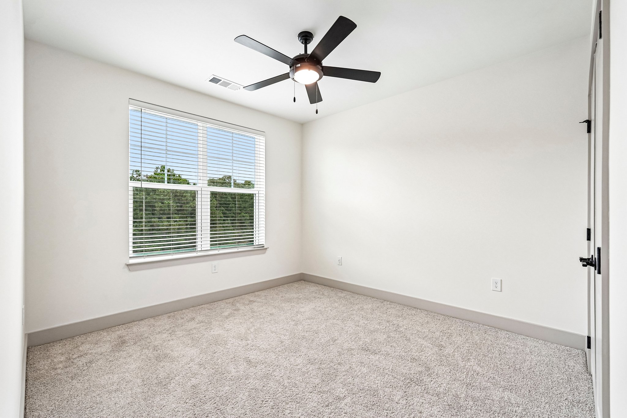 4200 Memorial Dr unit 2415-S0210-019.jpg