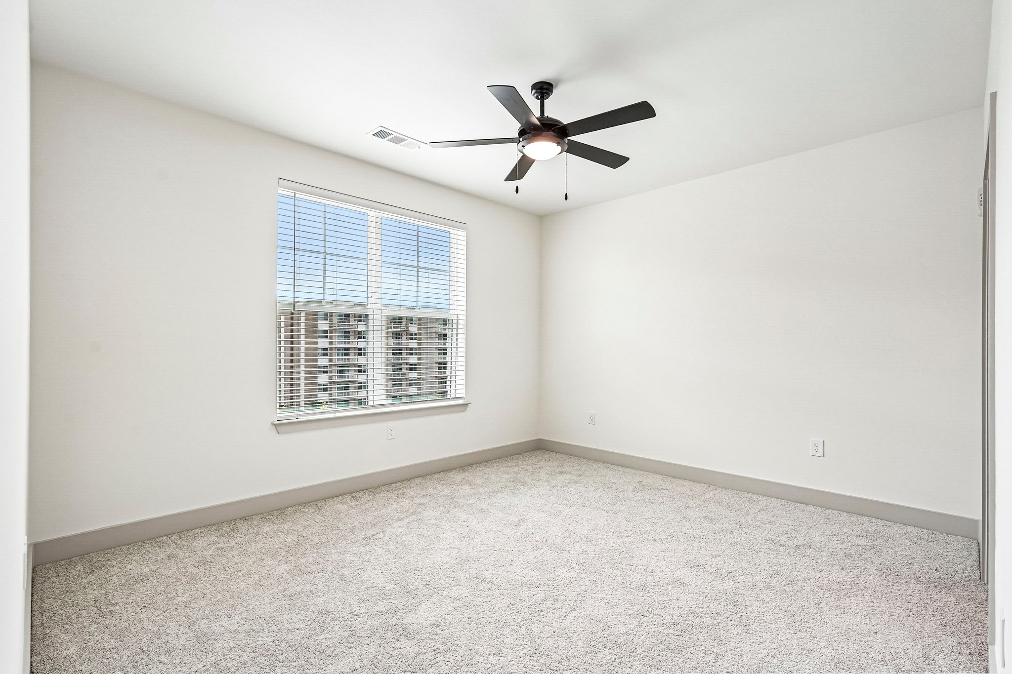 4200 Memorial Dr unit 2415-S0210-022.jpg