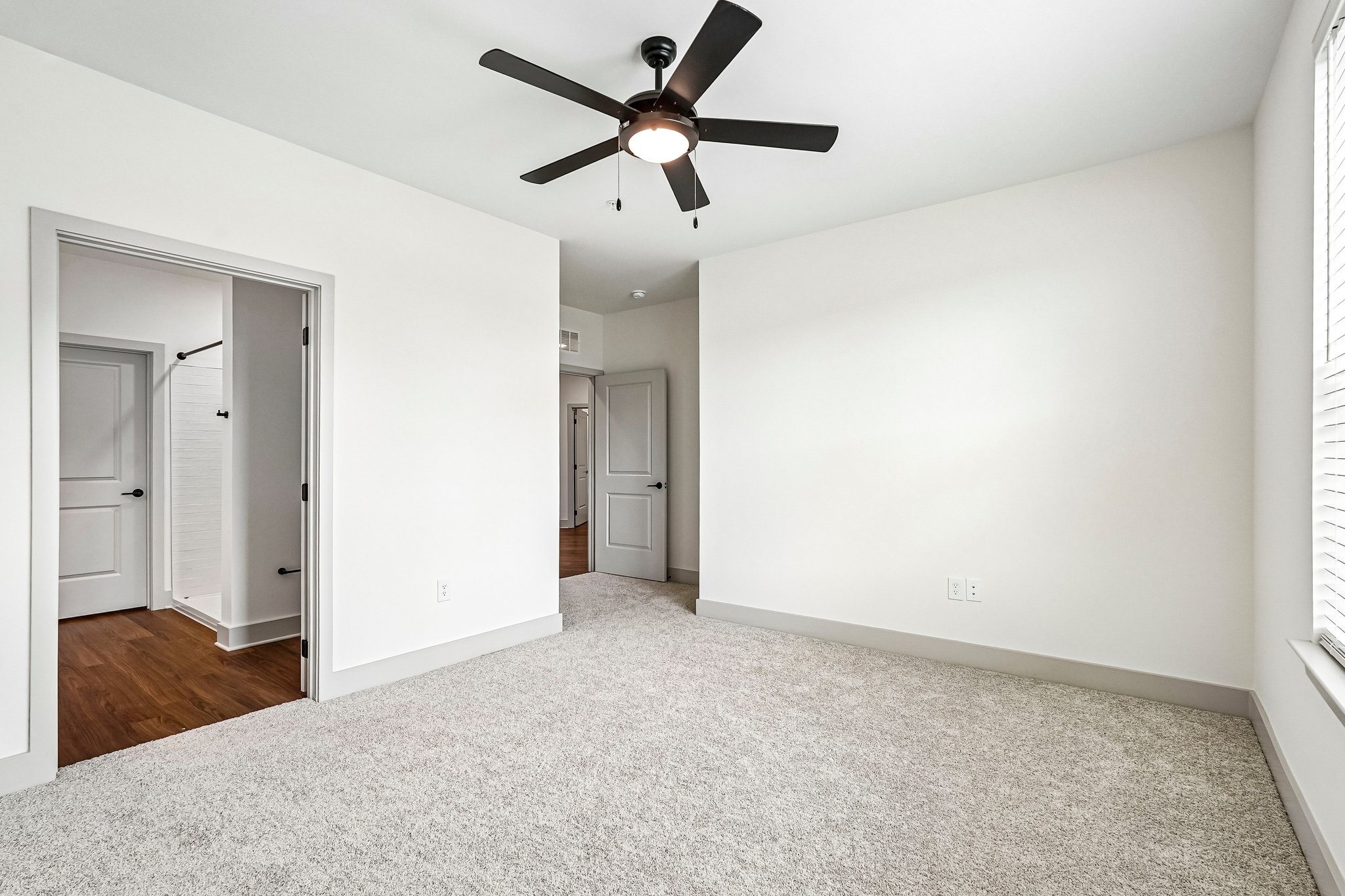 4200 Memorial Dr unit 2415-S0210-024.jpg