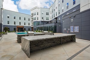 Memorial Dr-0210-918.jpg