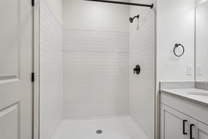 4200 Memorial Dr unit 2416-S0210-021.jpg