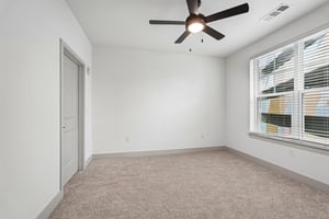 4200 Memorial Dr unit 2427-S0210-015.jpg