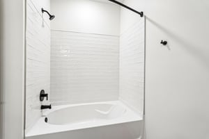 4200 Memorial Dr unit 2415-S0210-018.jpg