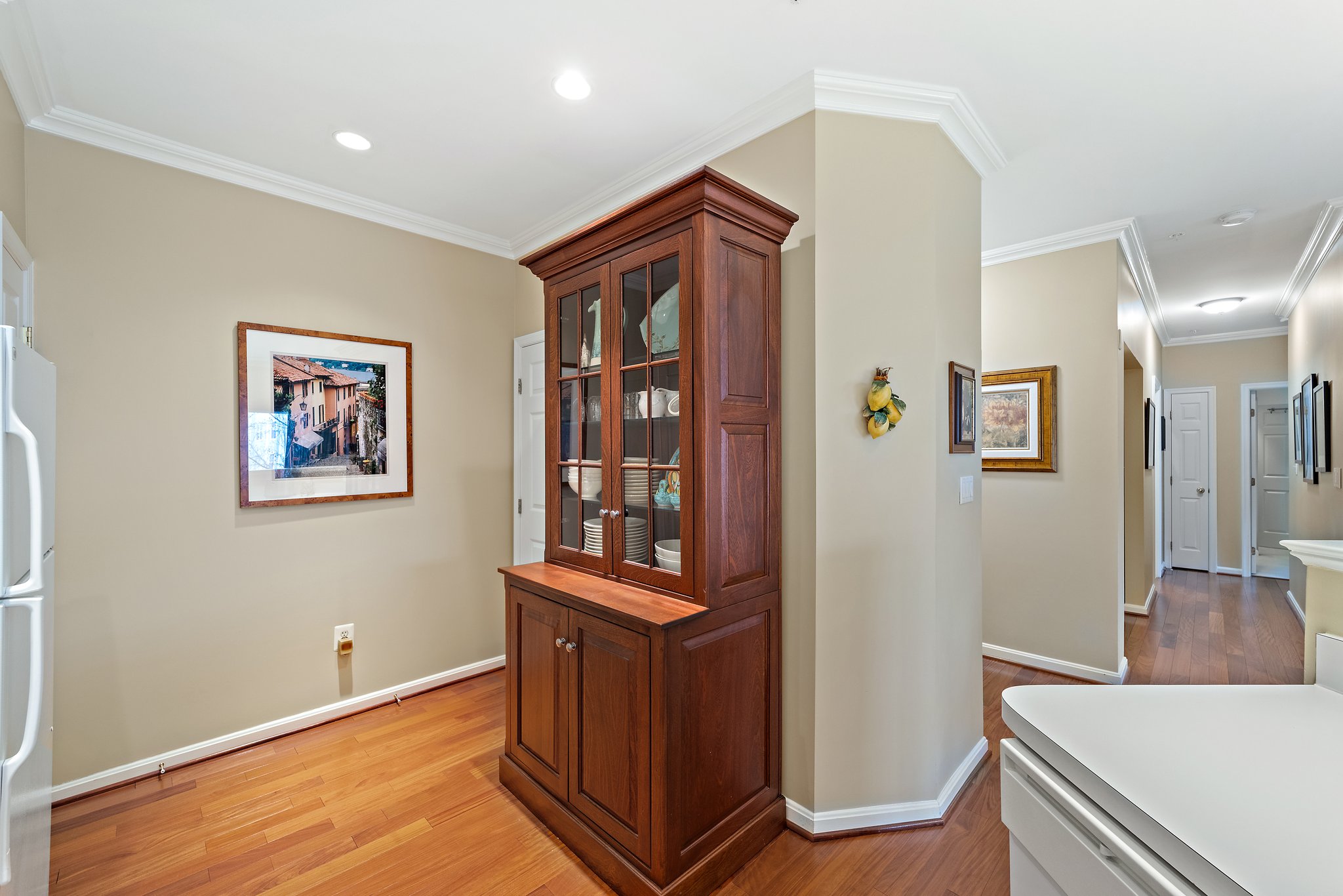 4200 Mozart Brigade Ln, Fairfax, VA 22033, USA Photo 14