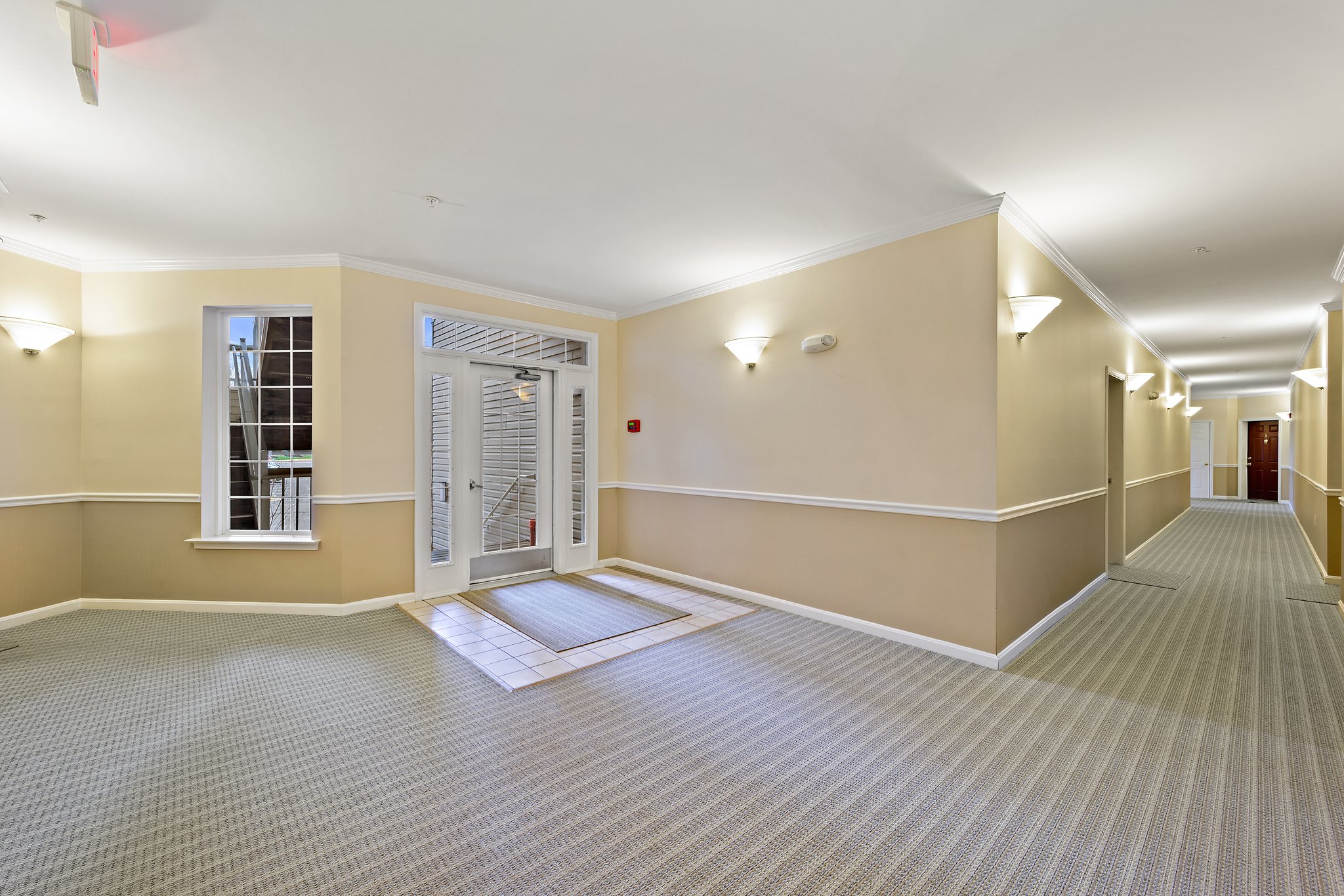 4200 Mozart Brigade Ln, Fairfax, VA 22033, USA Photo 4
