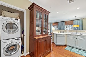 4200 Mozart Brigade Ln, Fairfax, VA 22033, USA Photo 16