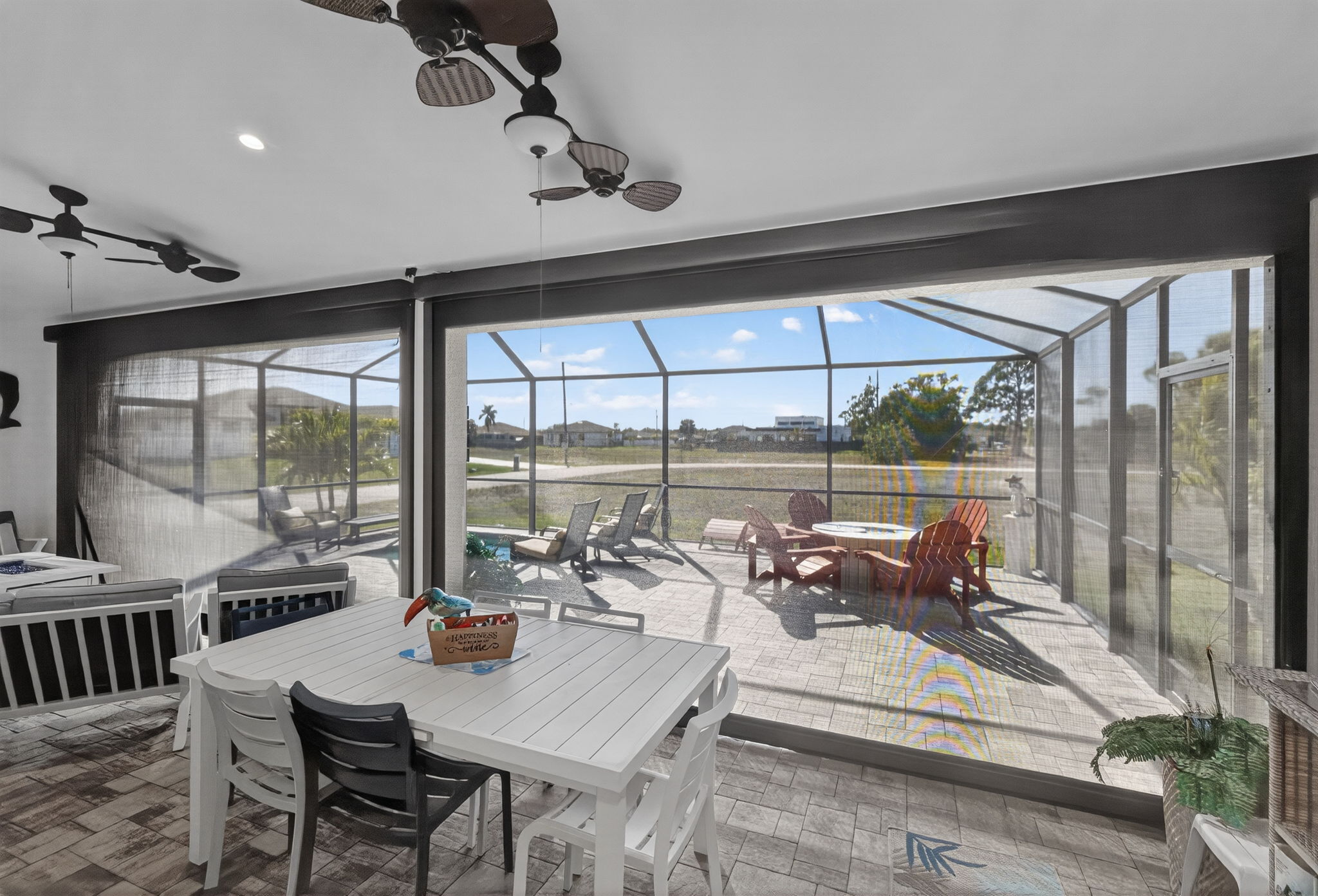 Outdoor Dining Area 3 of 3