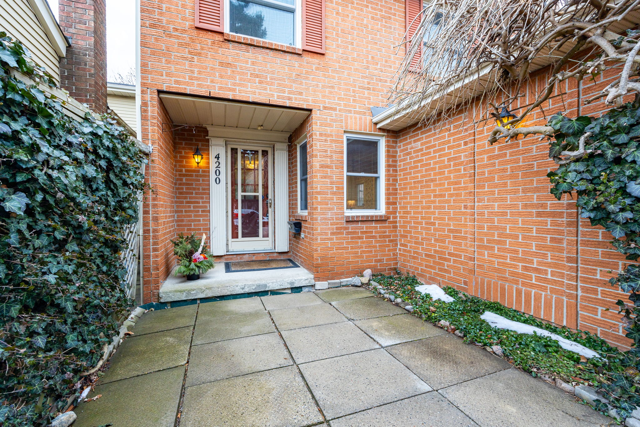 Mississauga property showcase — delivered property photograph 5
