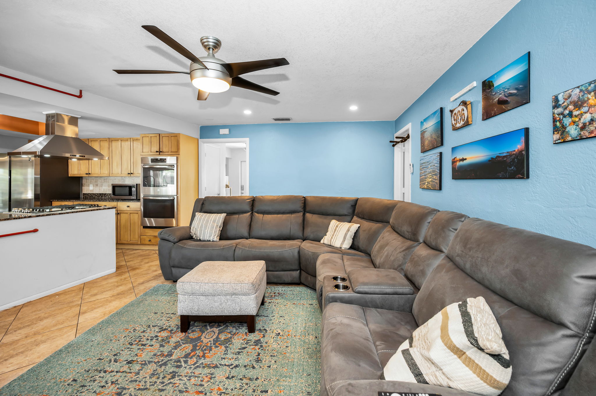 Family Room4