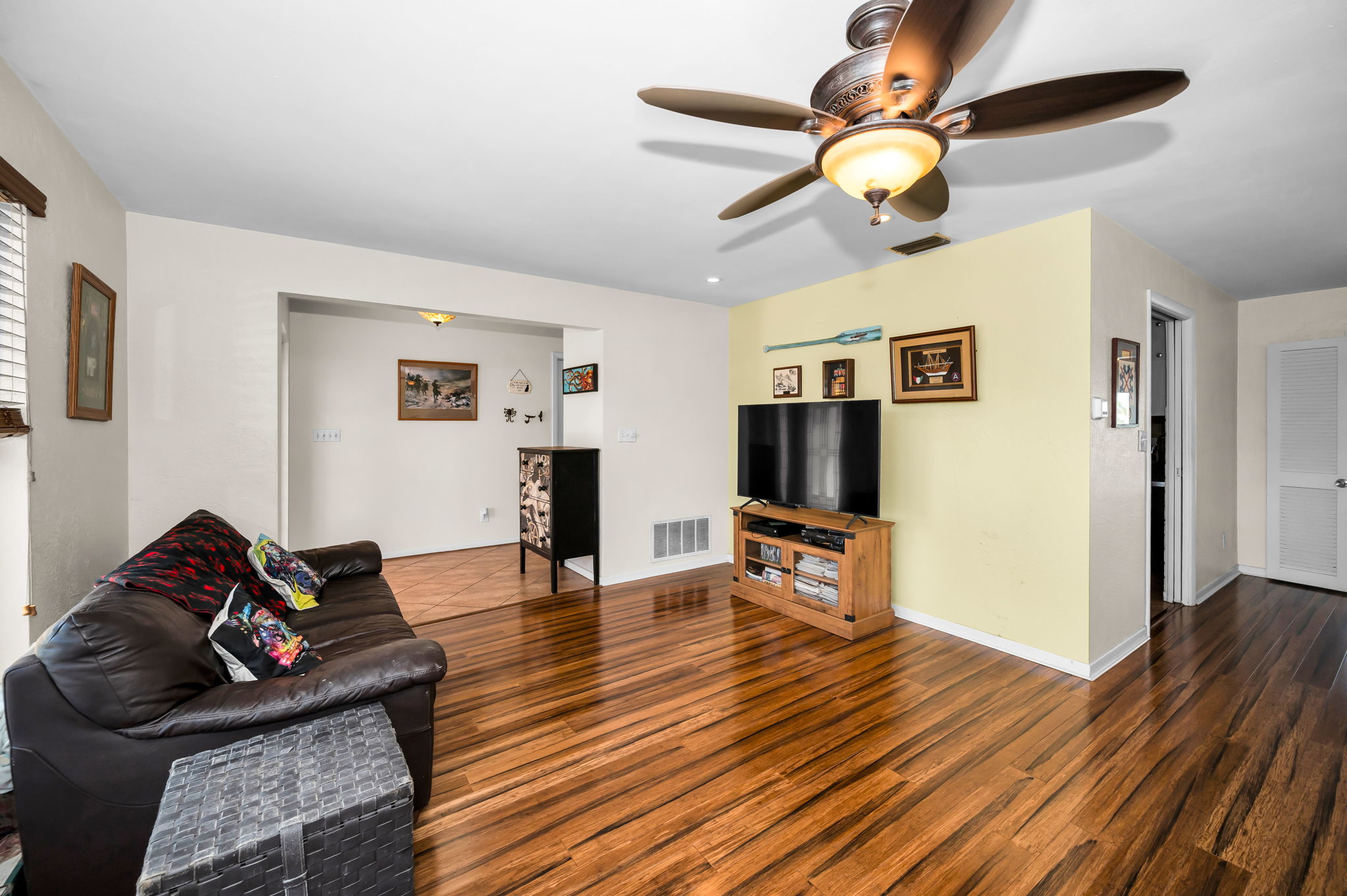 Living Room3