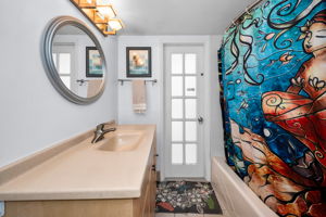 Bathroom2