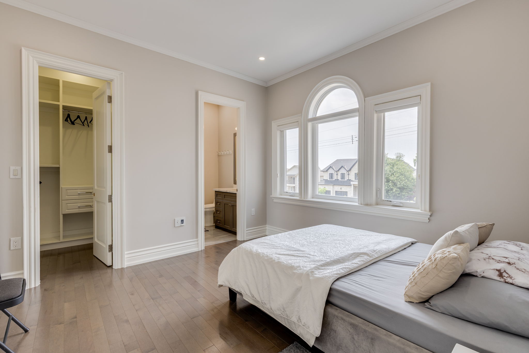 Mississauga property showcase — delivered property photograph 24