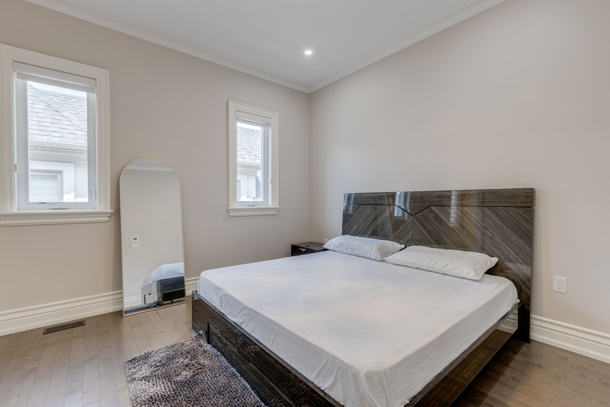 Mississauga property showcase — delivered property photograph 30