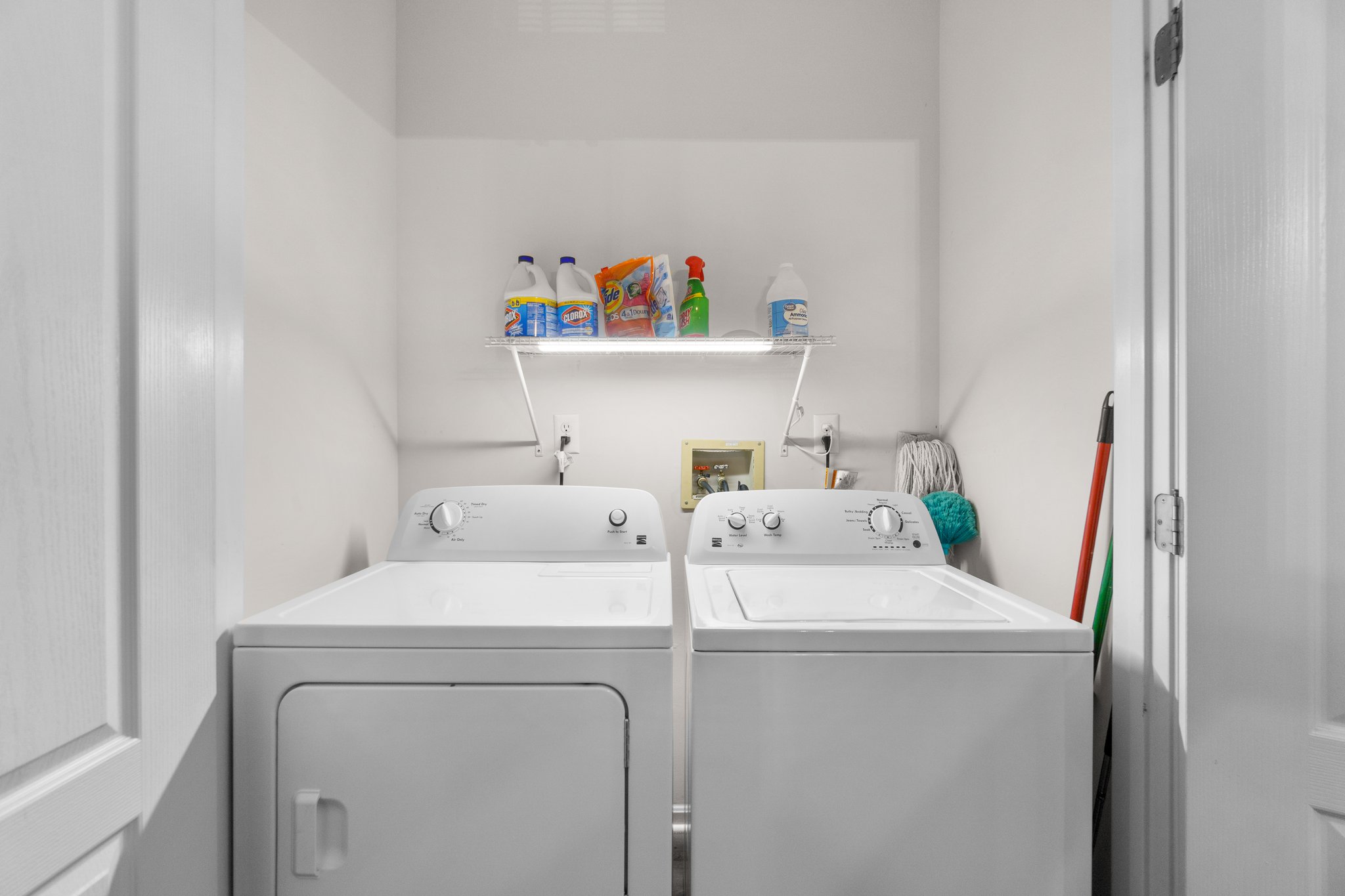 20. Laundry.jpg