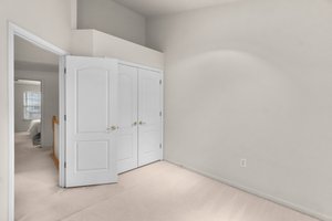 22. Upper bedroom.jpg