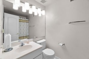 36. Lower bath.jpg