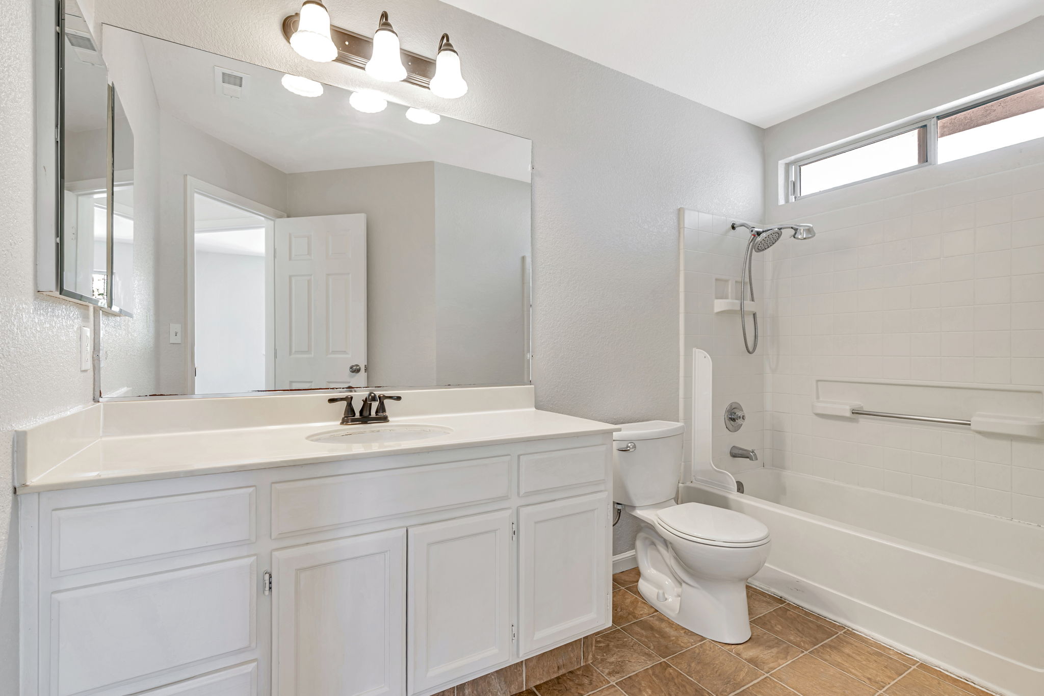 041_4204 Amargosa Dr