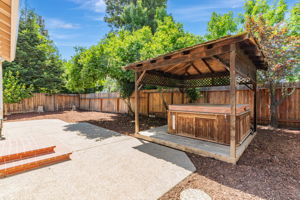 053_4204 Amargosa Dr