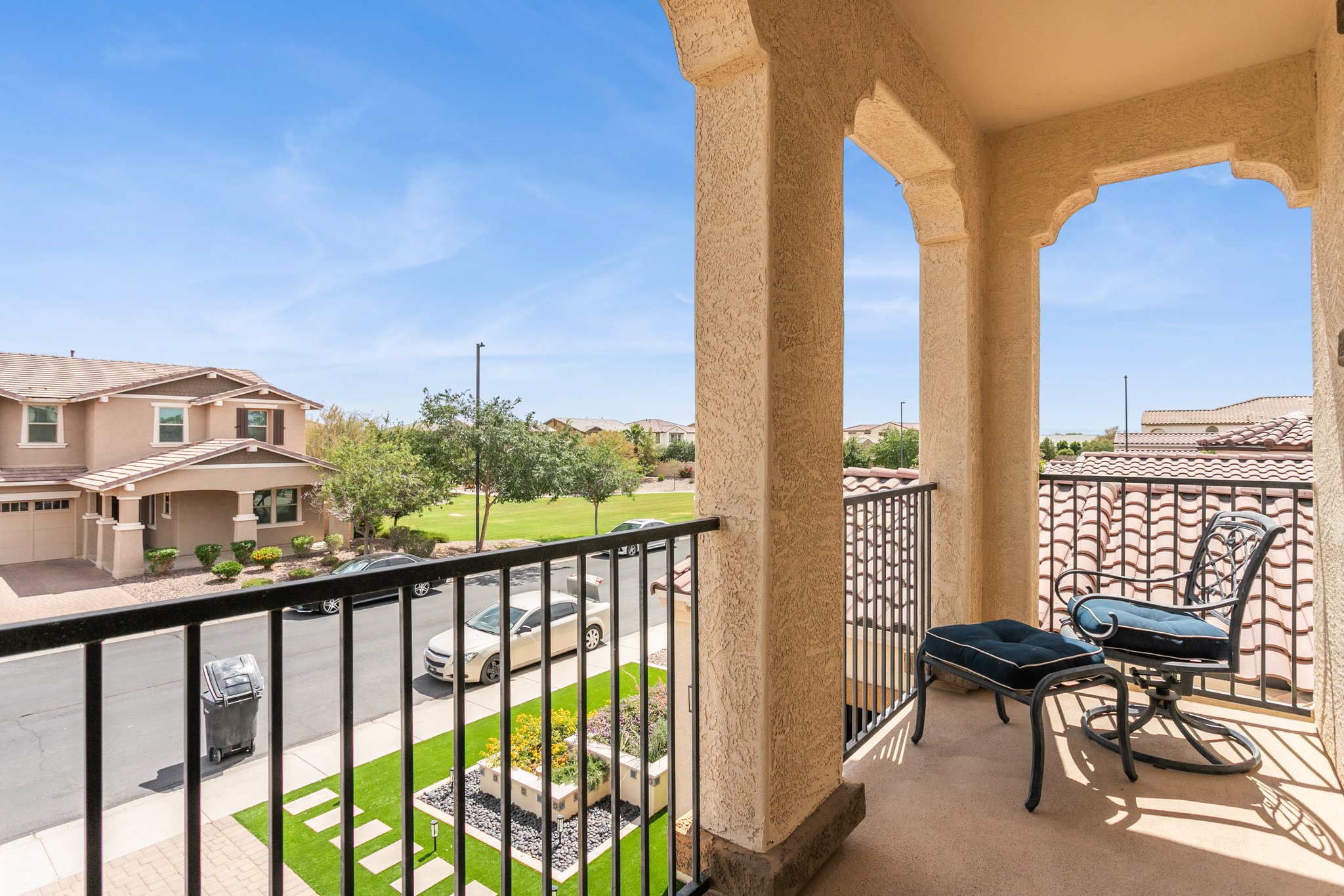 4204 E Grand Canyon Dr - 043.jpg