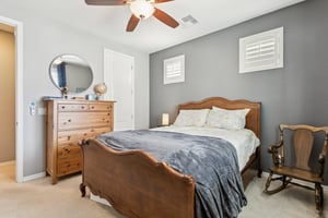 4204 E Grand Canyon Dr - 034.jpg